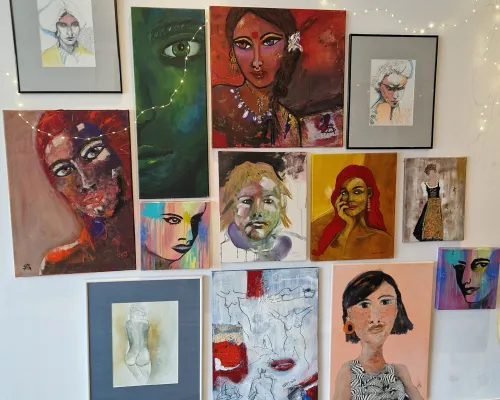 AKTUELLE AUSSTELLUNGEN